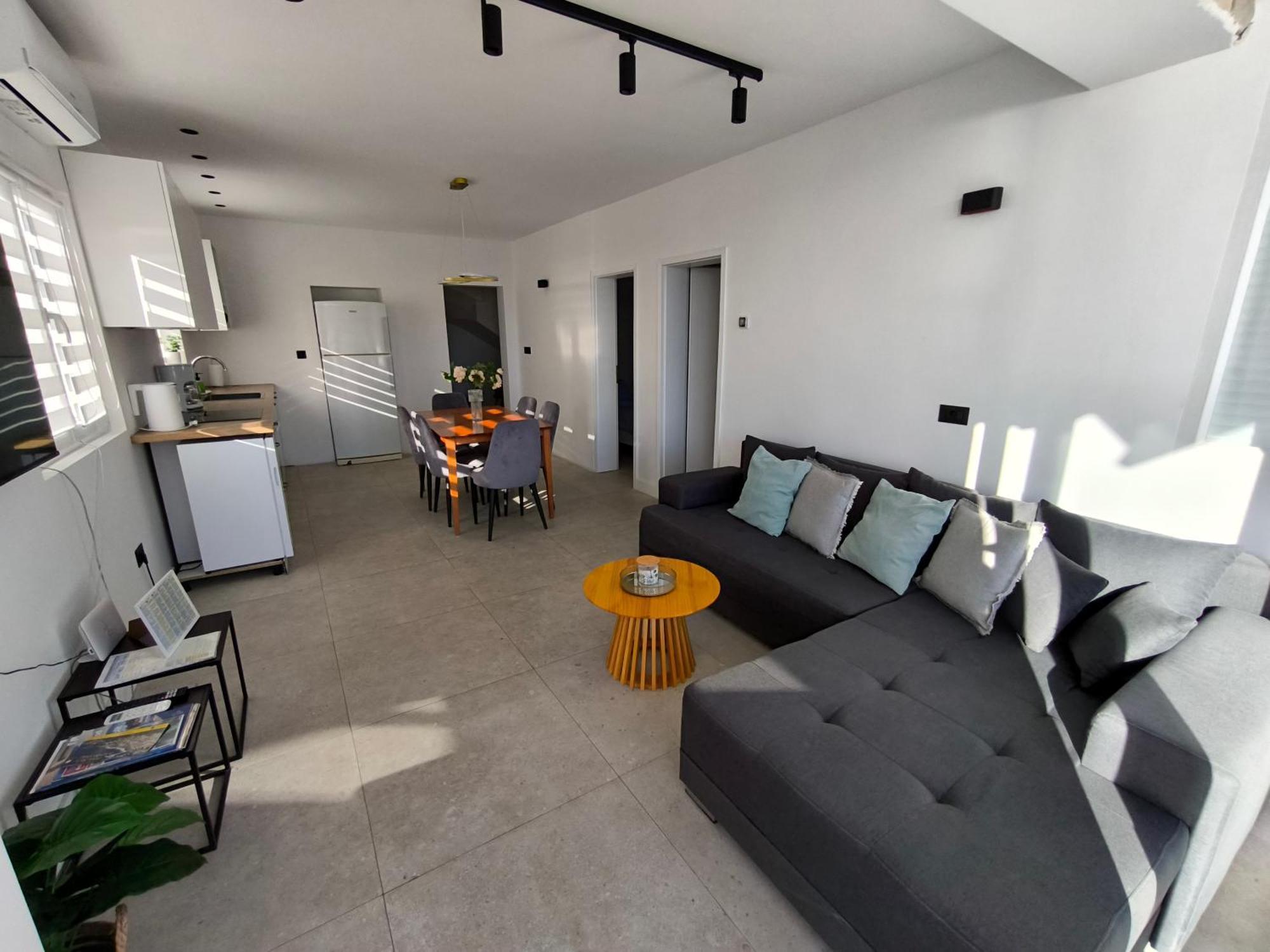 Astramaris Apartments Donji Okrug  Exteriör bild