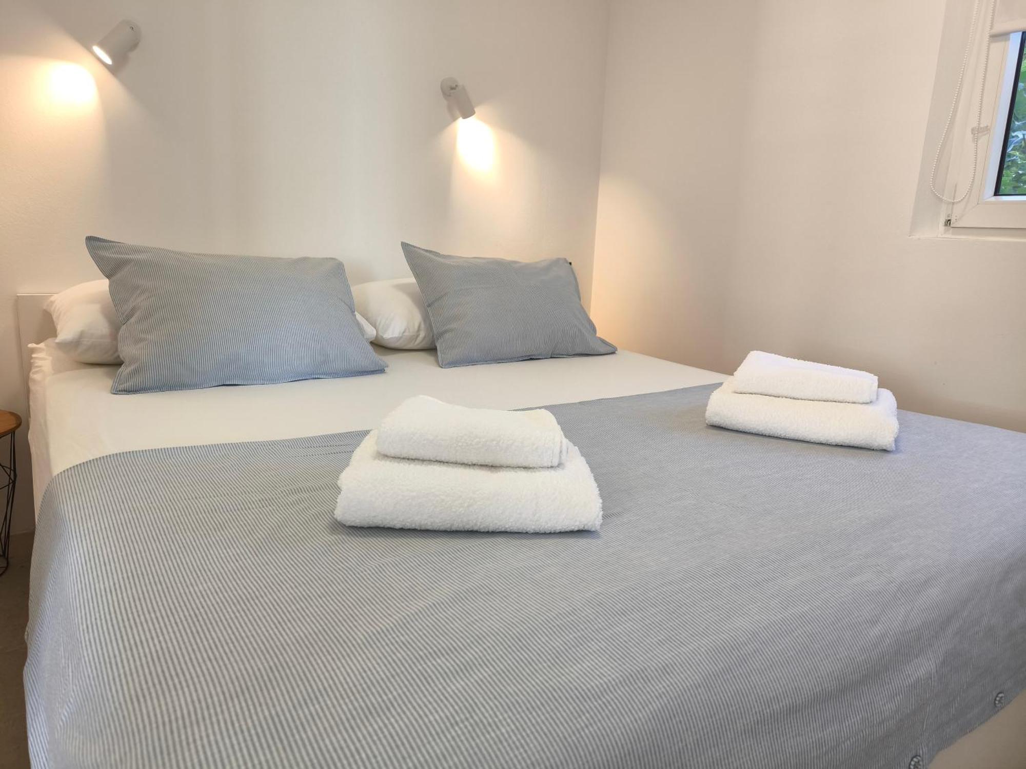 Astramaris Apartments Donji Okrug  Exteriör bild