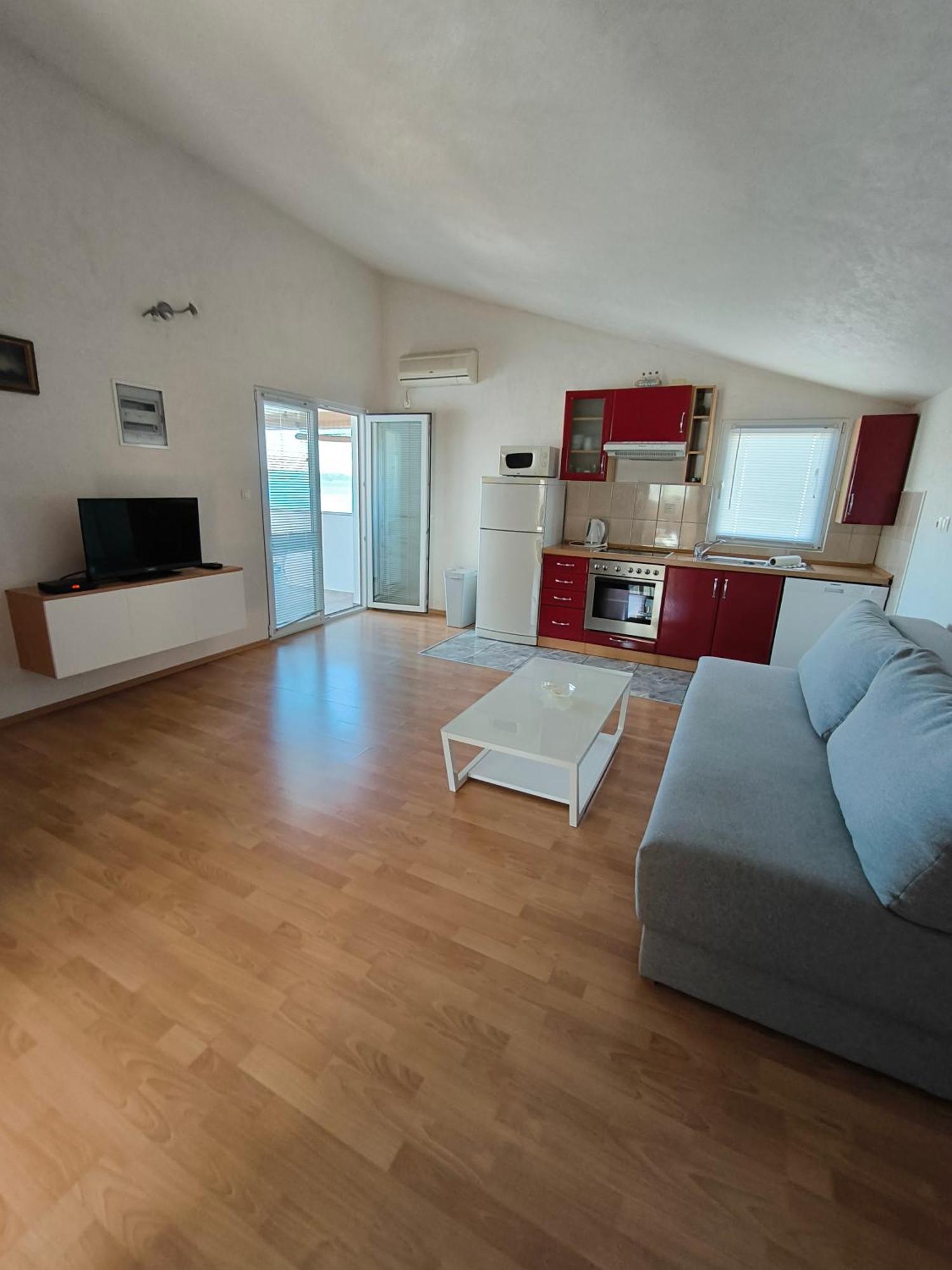 Astramaris Apartments Donji Okrug  Exteriör bild