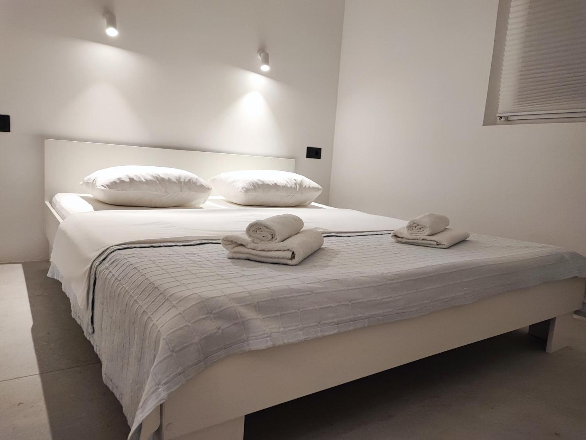 Astramaris Apartments Donji Okrug  Exteriör bild